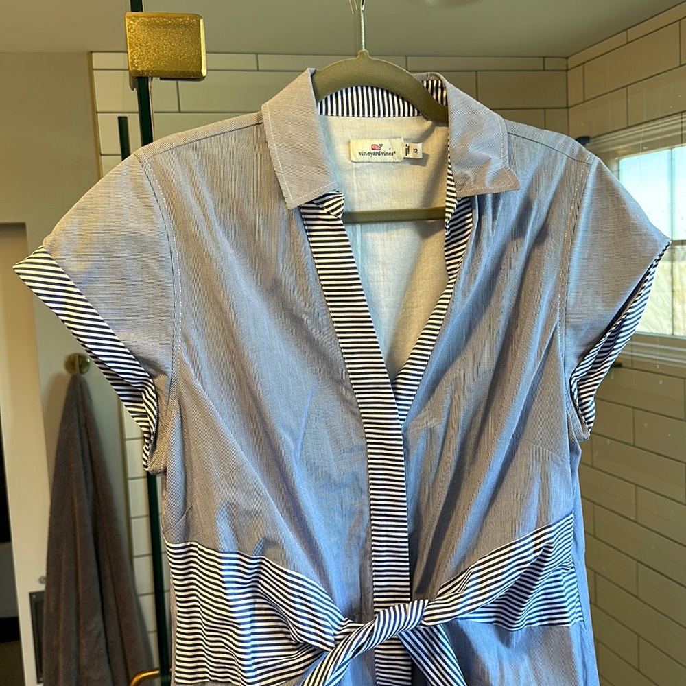 Vineyard Vines, size 12 blue striped dress